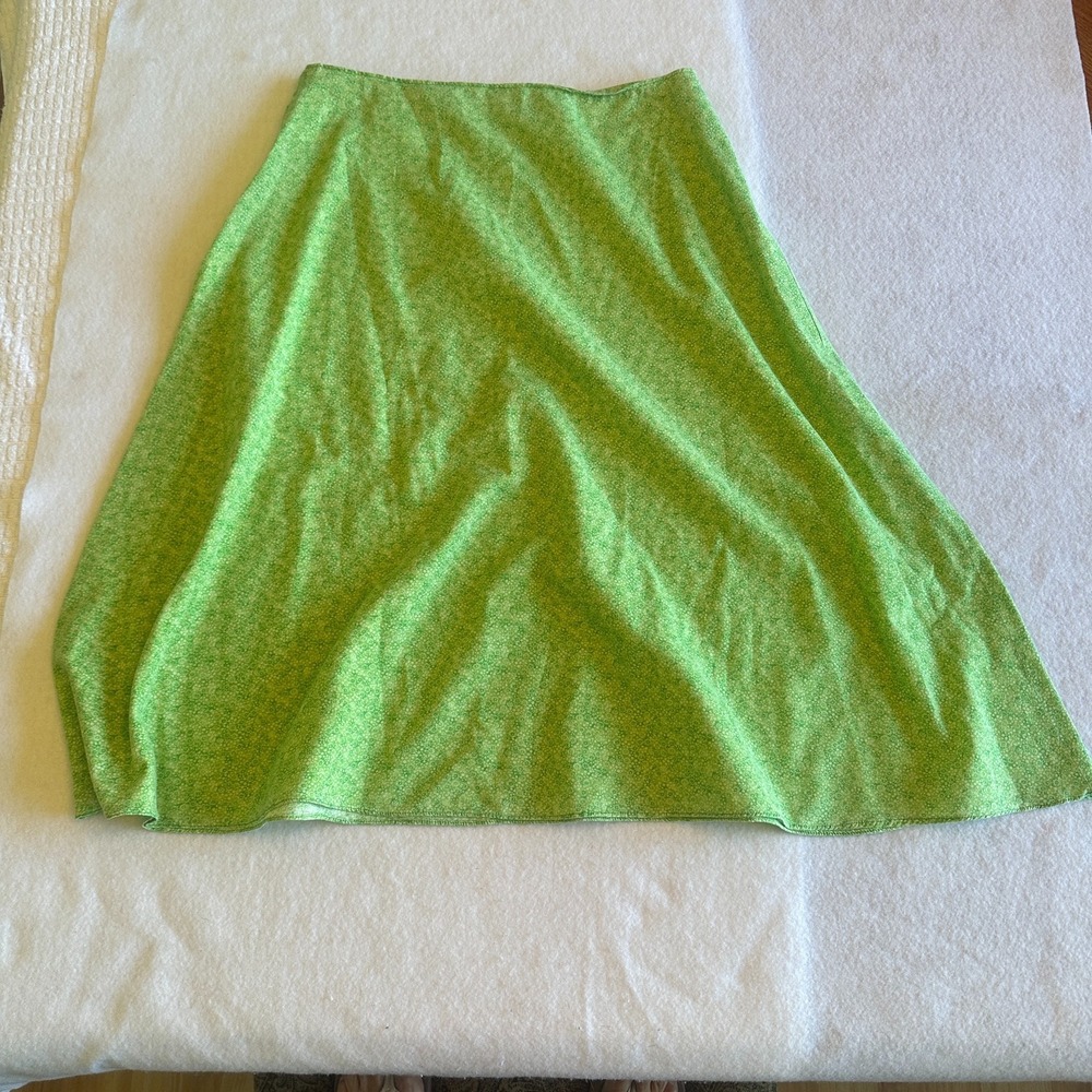 Green Floral Print A Line Midi Skirt Size M Soft Cotton Flowy Casual Summer Boho